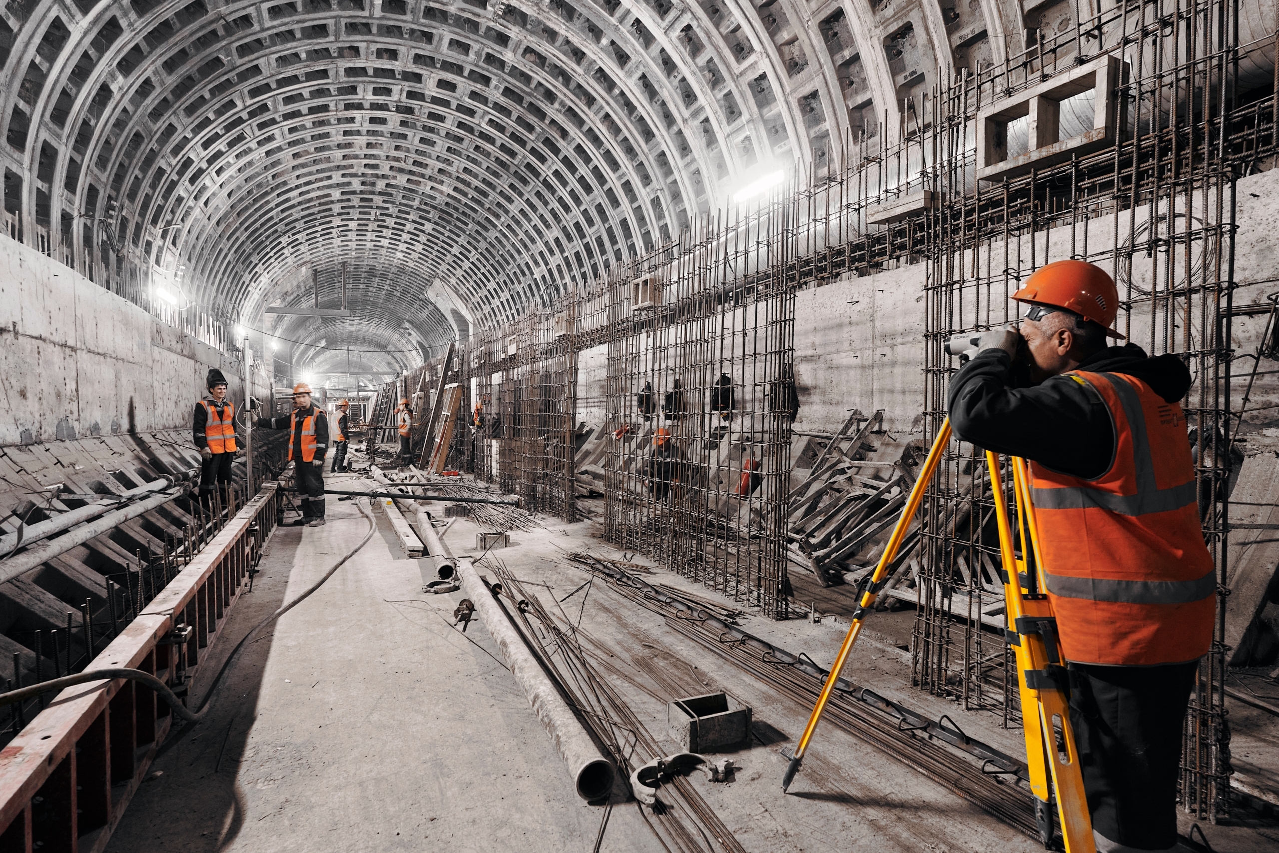 Санкт петербург новая станция. Стройка метро. Метрострой. Здание метрополитена. Метростроитель СПБ.