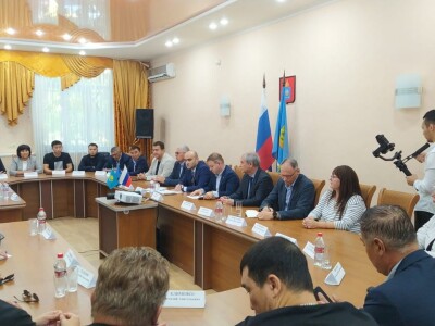 Атырауская область будет закупать овощи у астраханских производителей