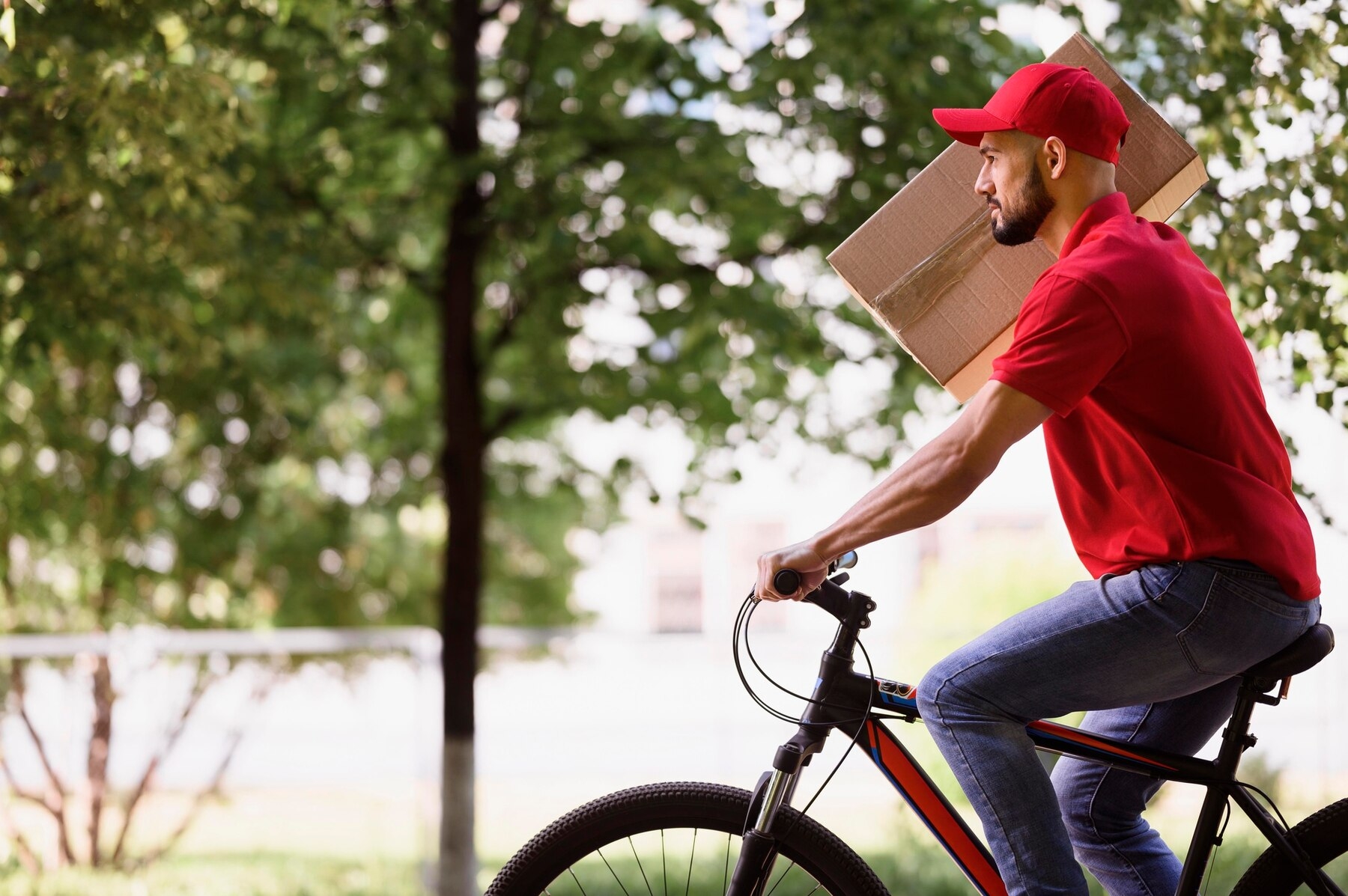 Delivery man from murim. Деливери на велосипеде. Сильнейший доставщик. Кино велосипедист доставщик. Доставщик кайфа.