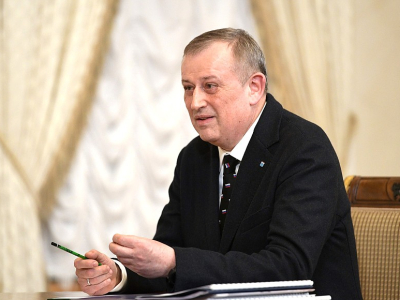 Губернатор Ленобласти выступил с отчетом о работе правительства перед Заксобранием