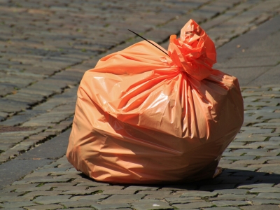 В Калужской области бизнесменов обяжут убирать мусор рядом с магазинами