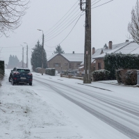 Штрафы за невидимую разметку: почему водителей продолжают наказывать зимой