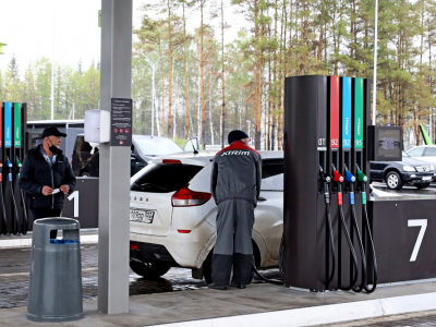 В Астраханской области бензин и дизель «прибавили» по копейке