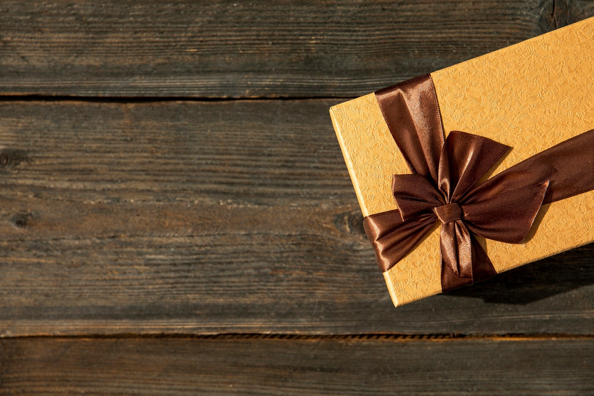 Открытка с днем рождения мужчине юрию