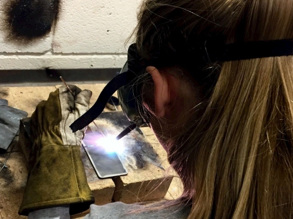 Авито Работа назвала набирающие спрос рабочие профессии - Фото