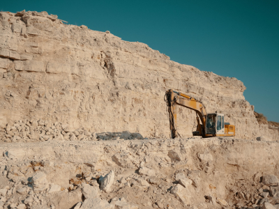 «Калининградскому карьеру» дали предостережение за нецелевое использование земли