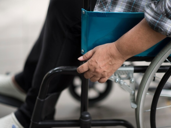 В России назначены новые суммы пенсий по инвалидности - Фото