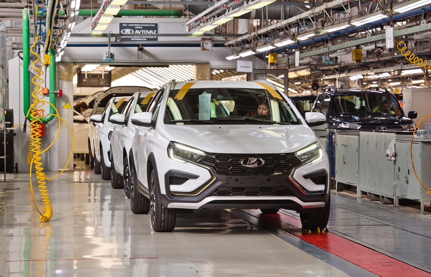 АвтоВАЗ» увеличит продажи Lada в Санкт-Петербурге до 30% в 2024 году - АБН  24