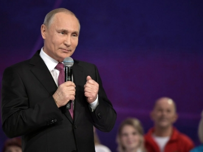 «Публика засмеялась»: в Китае оценили шутку Путина про президента России