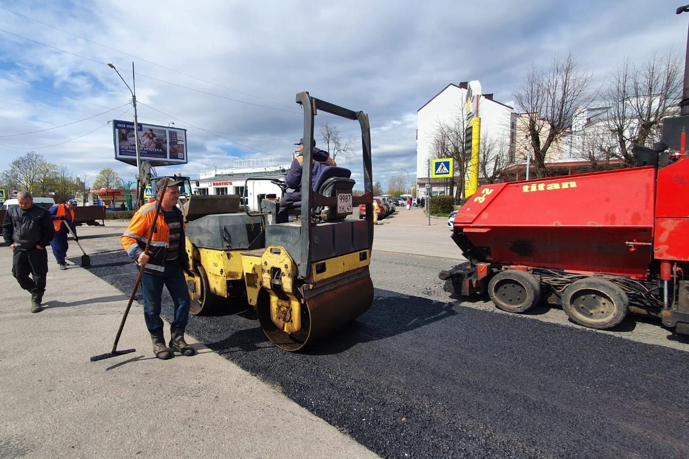 В Выборге ремонтируют дороги - АБН 24