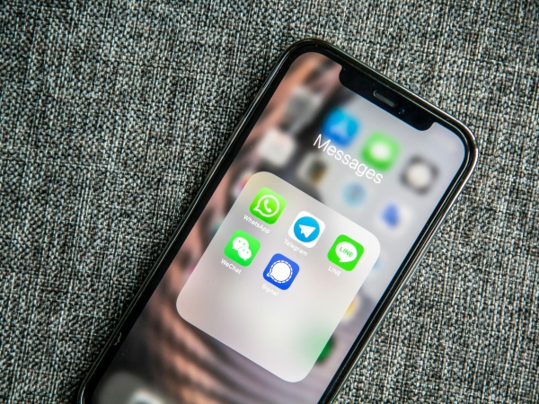 Роскомнадзор продолжит последовательно ограничивать работу Telegram - Фото