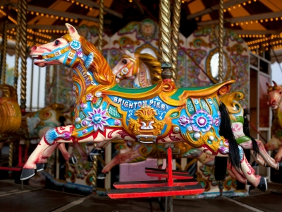 В парках Ярославля детям с инвалидностью дали скидки на аттракционы