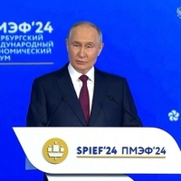 Владимир Путин открыл пленарную сессию на ПМЭФ-2024