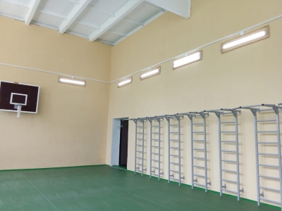 В четырех сельских школах Ярославской области отремонтируют спортзалы