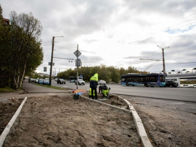 В Мурманске продолжается ремонт перекрестка проспекта Героев-североморцев