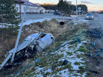 Смертельная авария под Тюменью привела к перекрытию трассы Р-404