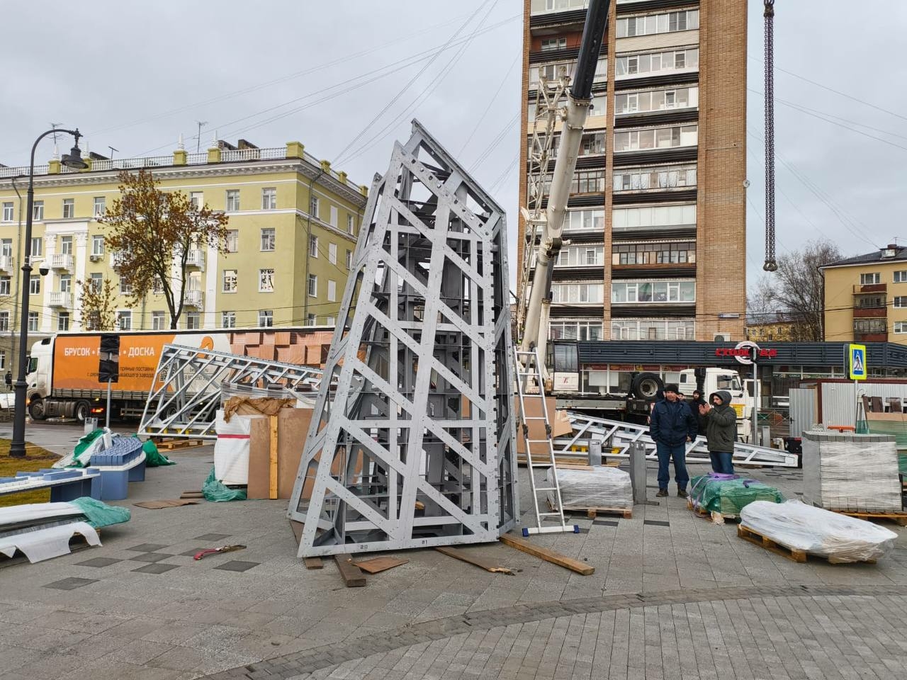 Площадь бабушкина вологда реконструкция фото В Вологде на площади Бабушкина появится стела "Город трудовой доблести" - АБН 24