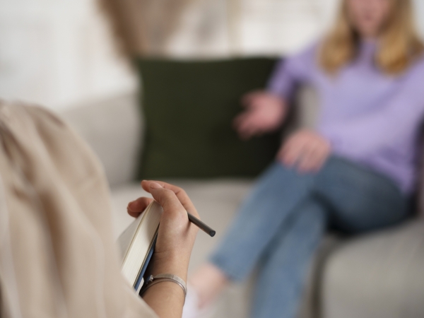 Заболеваемость депрессиями в России выросла на 21,5% - Фото