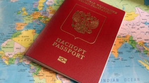 В России загранпаспорта старого образца потеряют важную запись - Фото