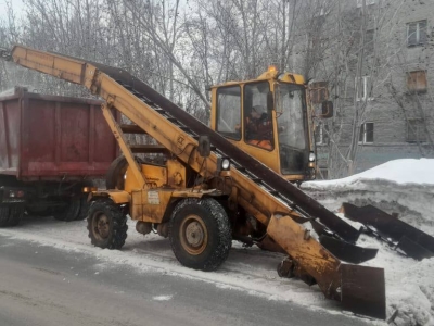 Сердечкин отметил успехи мурманских коммунальщиков в борьбе со снегом