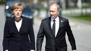 Ангела Меркель призвала ЕС сесть за стол переговоров с Россией - Фото