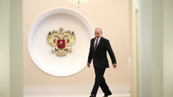 https://cdn.abnews.ru/storage/wp-content/uploads/2025/04/putin-gerb.jpg__600_16x9.jpg