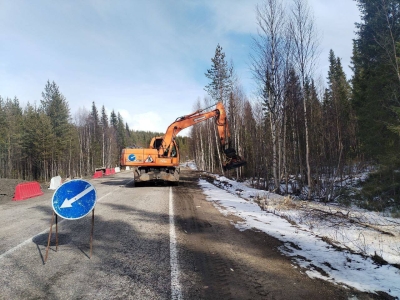 В Мурманске закроют движение транспорта и пешеходов по улице Ленинградской