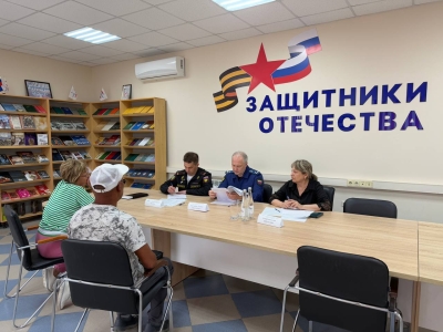 Зампрокурора Астраханской области выслушал обращения семей участников СВО