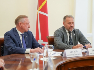 Петербург уверенно подошел к двухтриллионному бюджету