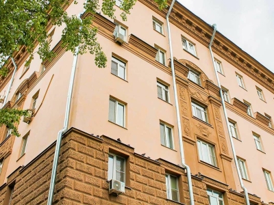 В Москве отремонтируют 13 домов с внутренними дворами