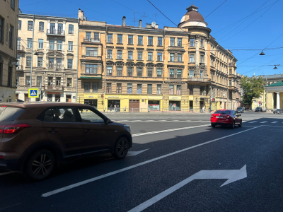 В Петербурге отремонтировали дорожное полотно на Боровой улице и Боровом мосту