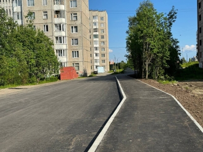 В Оленегорске завершают дорожную кампанию по плану «На Севере – жить!»