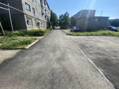 В Заозерске снесли два аварийных дома