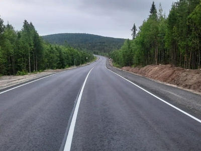 В Мурманской области отремонтировали участок трассы Пиренга-Ковдор