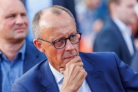 Канцлер Германии призвал усилить экономическое давление на Россию - Фото