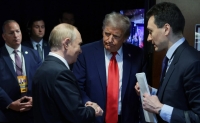 Песков сообщил о подготовке к саммиту Путина и Трампа в Венгрии - Фото