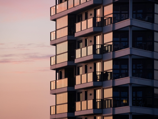 Новый механизм защиты покупателей жилья предложили в России - Фото