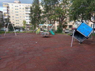 В Коле детская площадка станет безопаснее