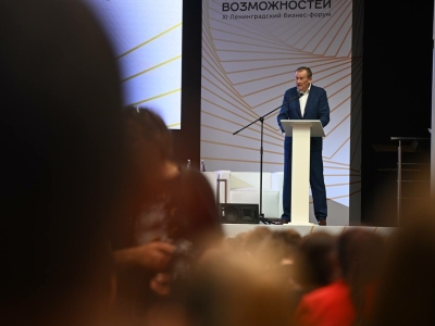 Губернатор Ленобласти Дрозденко поручил увеличить адресную поддержку бизнеса