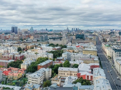 В Москве выставили на торги помещение с мансардой