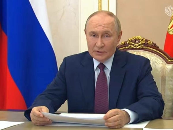 Владимир Путин подписал закон о наказании за склонение детей к терроризму - Фото