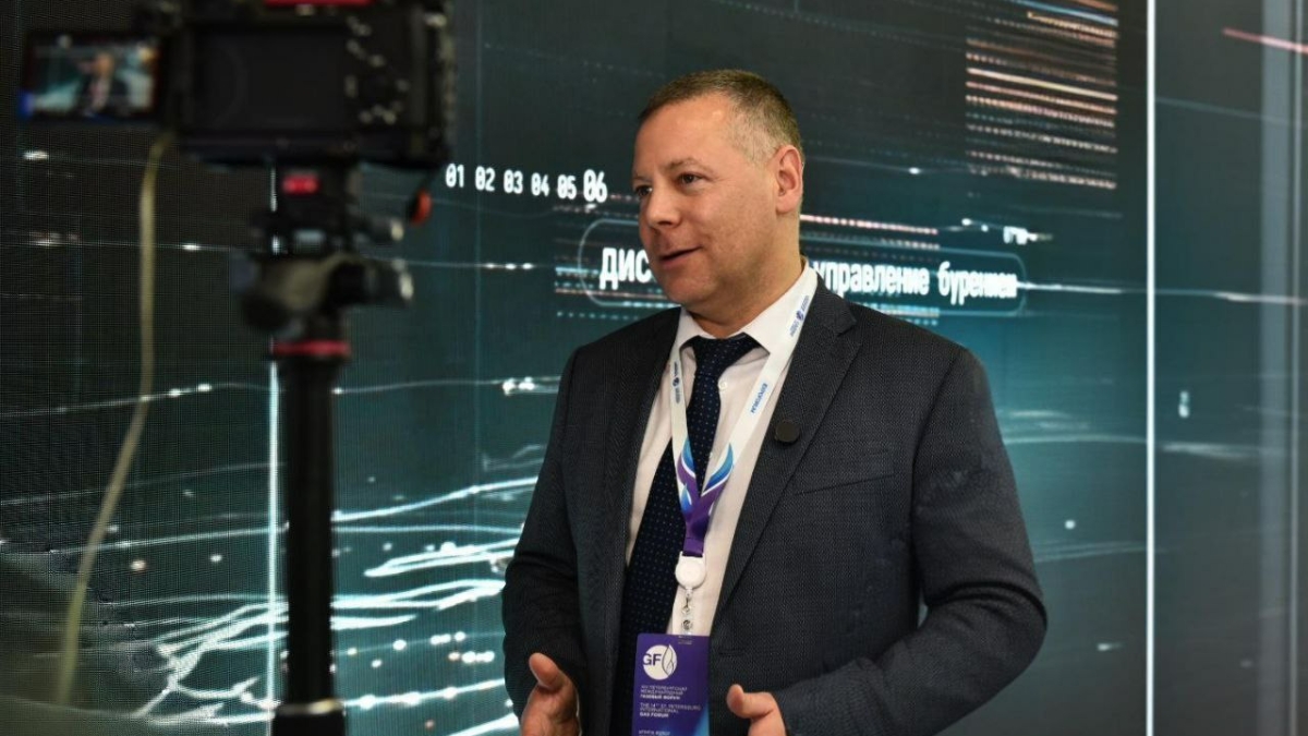 Михаил Евраев