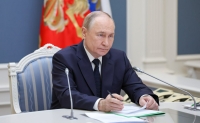 Путин поручил усилить координацию усилий в сфере демографической политики - Фото