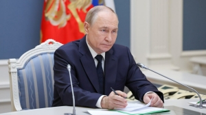 Путин поручил усилить координацию усилий в сфере демографической политики - Фото