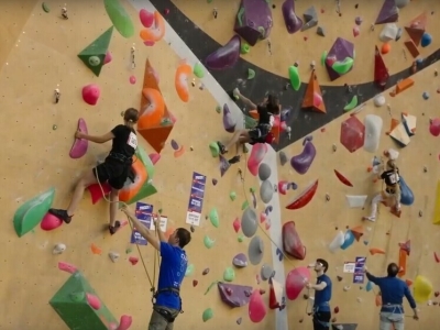 Калининградские скалолазы покорили вершину с первой попытки на областных соревнованиях