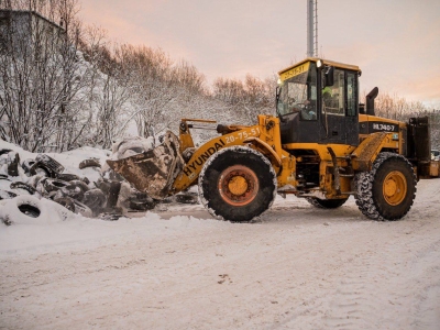 В Мурманске более 800 тонн отработанных шин и покрышек отправили на утилизацию