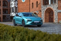 Российский бренд продал тысячный электромобиль Амберавто в Краснодаре - Фото