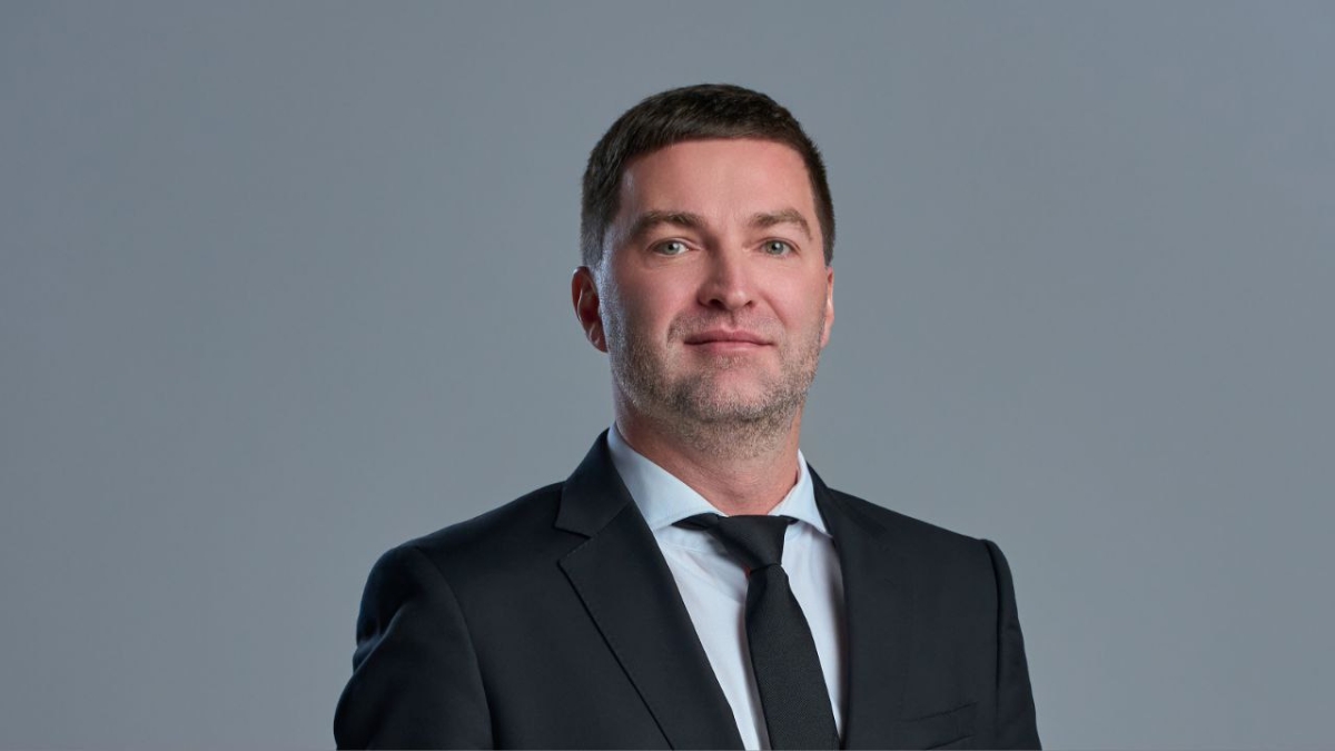 Антон Собин