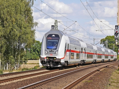 Кострому и Санкт-Петербург свяжет двухэтажный поезд