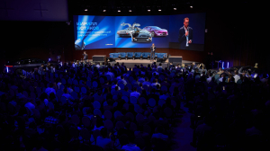 Авито обсудили будущее авторынка на первом федеральном Авто Саммите - Фото